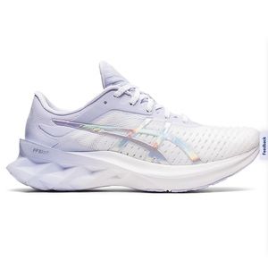 ASICS NOVABLAST PLATINUM